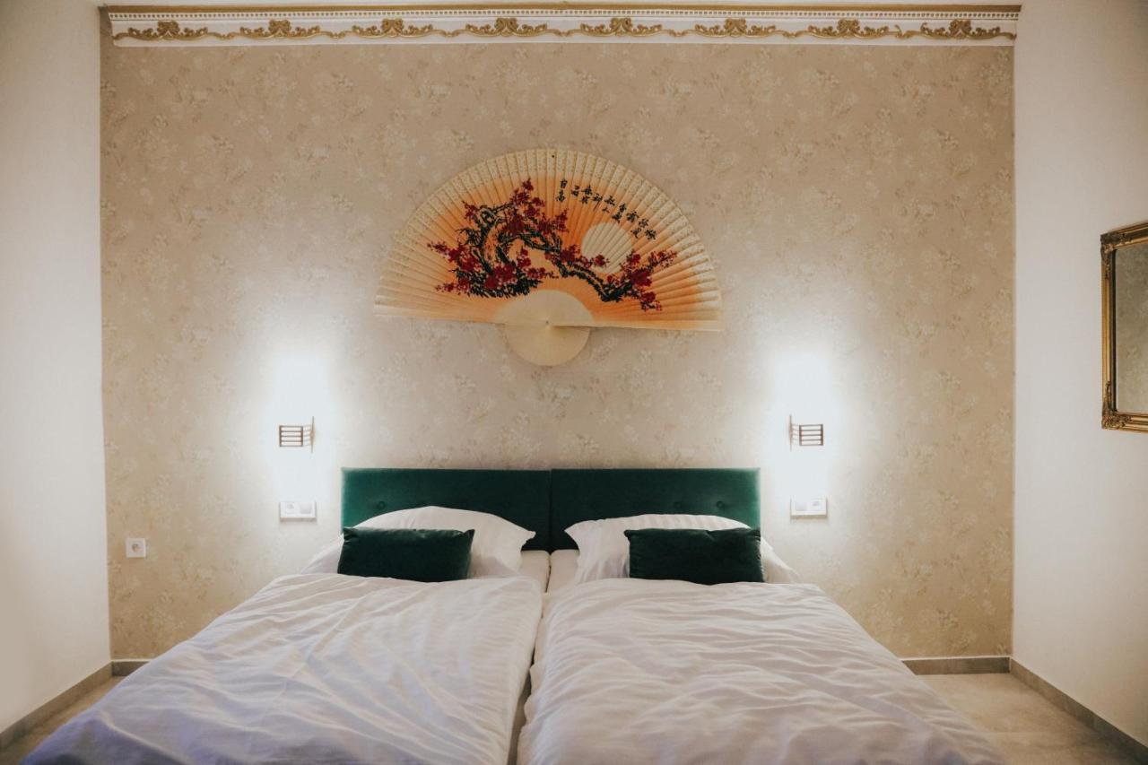 Hotel Oasis Teplice Exteriér fotografie