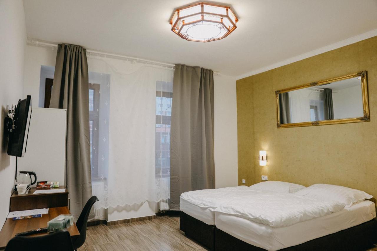 Hotel Oasis Teplice Exteriér fotografie
